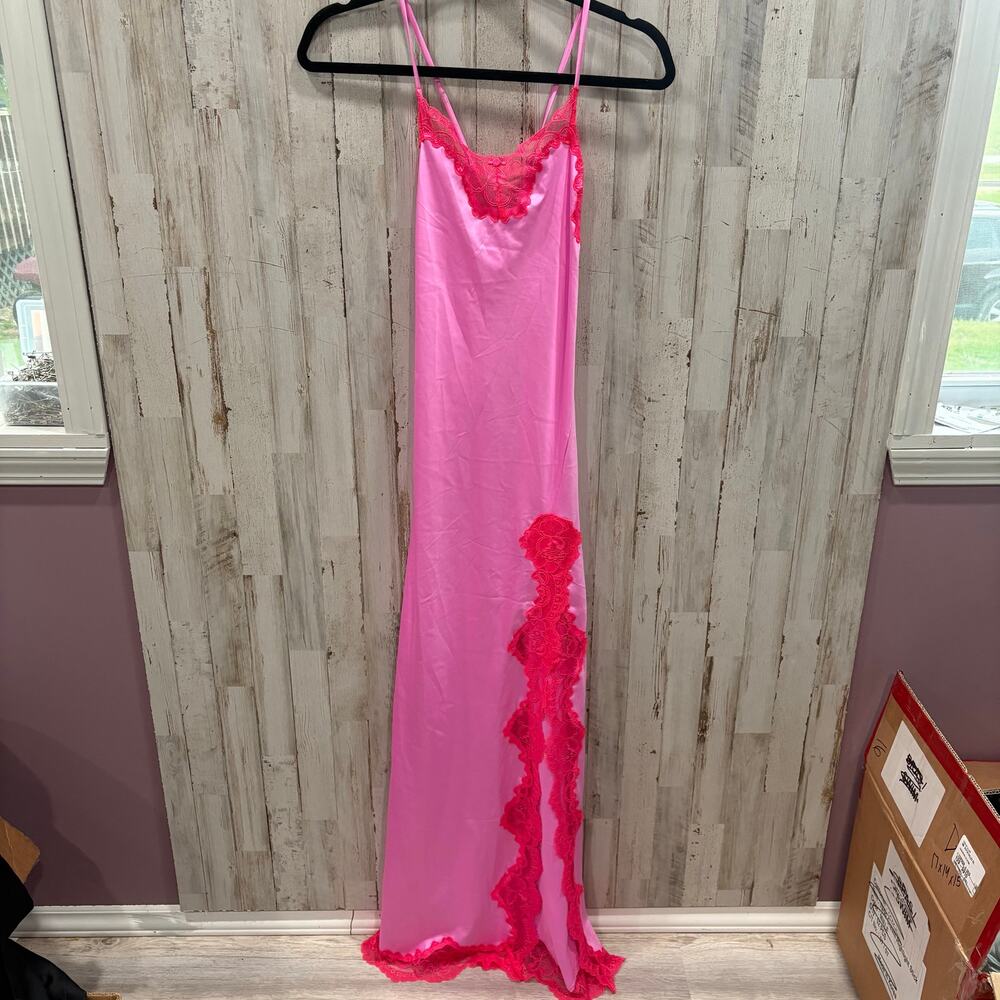 SKIMS Lace Shine Long Lace Dress Neon Orchid NWT Size XXS Satin Sexy Chemise